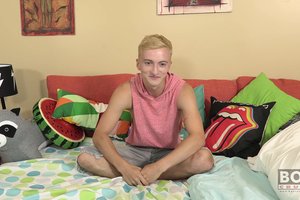 A bit shy blonde is not shy enough to stay in his bottoms