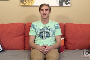 Muscular naked fellow is banding his body and fucking himself with a dildo